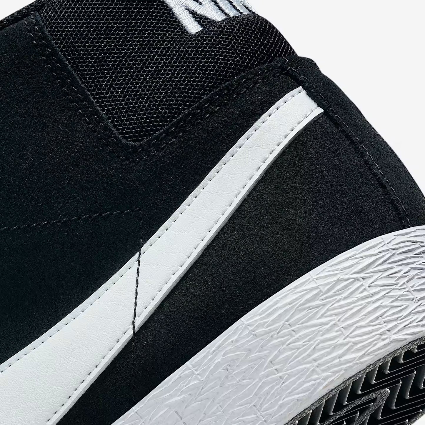 Nike SB Zoom Blazer Mid – Black/White-White-White